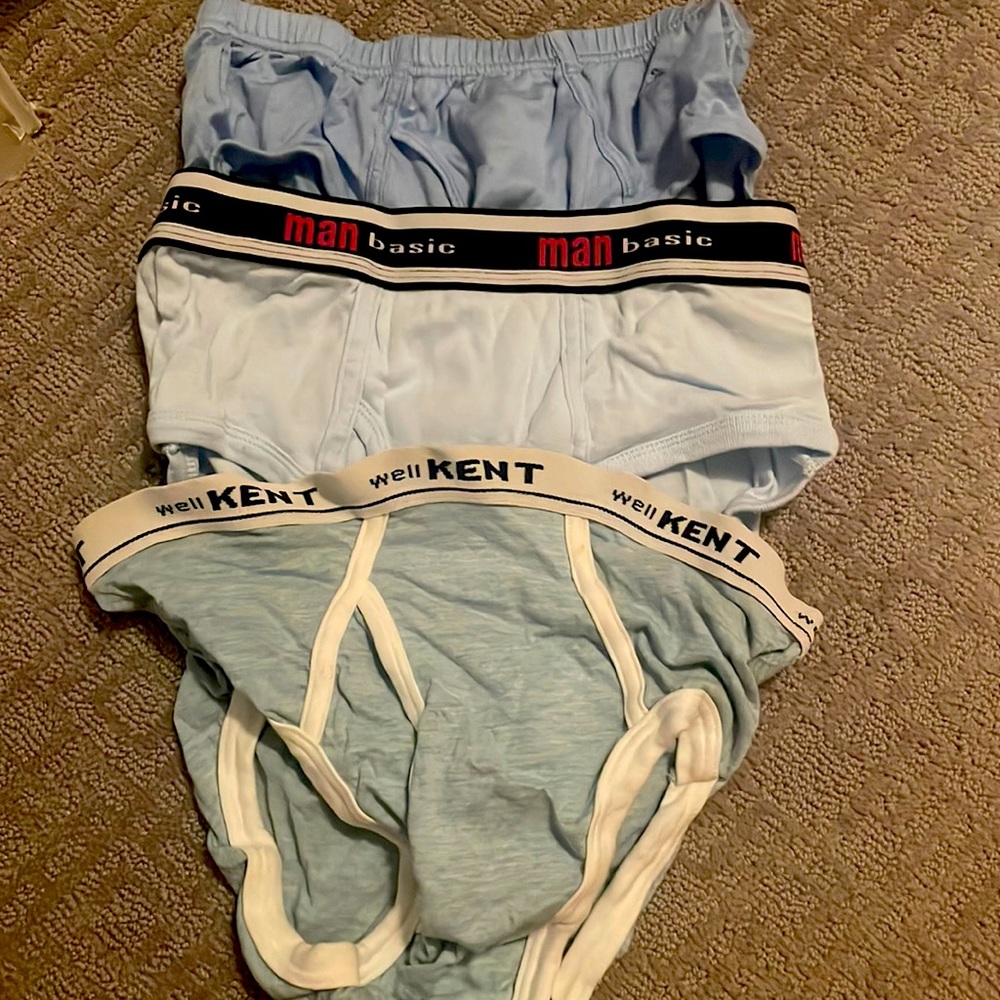 3 sets of briefs
